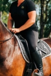 logo t shirt on horse left front close up performa ride